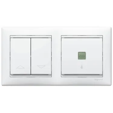 VALENA Рамка 2 поста горизонтальная белая