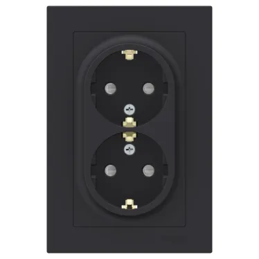 Розетка ATLASDESIGN двойная с заземлением со шторками 16А в сборе карбон