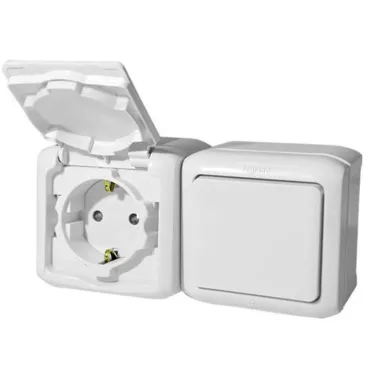 Quteo Блок: Выключатель + розетка с заземлением со шторками наружный белый IP44