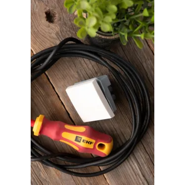 Выключатель 10А, 1 клавишный проходной без индикатора