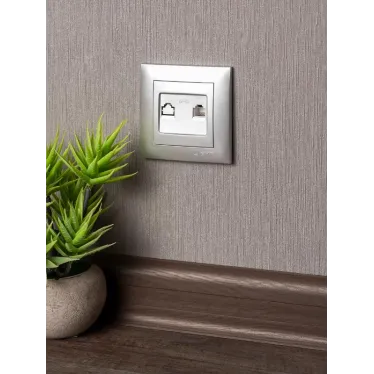 Валенсия лицевая панель розетки Phone 1-местная сталь