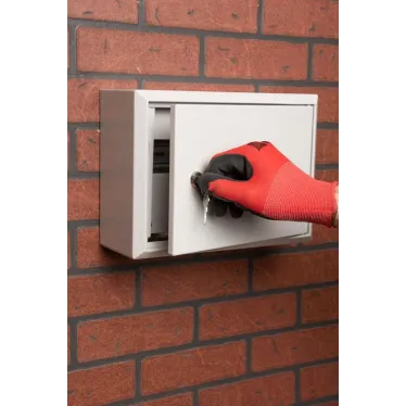 Щит распределительный навесной ЩРн-9з IP31 220х300х120 с замком