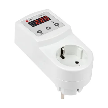 Цифровое розеточное реле напряжения PROxima