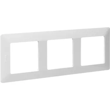 Valena LIFE Рамка 3 поста белая универсальная
