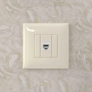 Avanti Компьютерная розетка RJ-45 без шторки в стену кат.5е одинарная Ванильная дымка