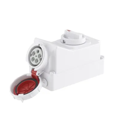 Розетка наружной установки IP67 63А 3P+E+N 400В с механической блокировкой и боковым расположением разъема