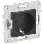 SKANDY Розетка с заземлением с защитными шторками 16А безвинтовое крепление SK-R06Bl черный IEK