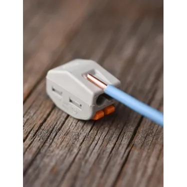 Клемма СМК 222-412 с рычагом 2 отверстия 0,08-2,5(4.0)мм2 (100шт.)