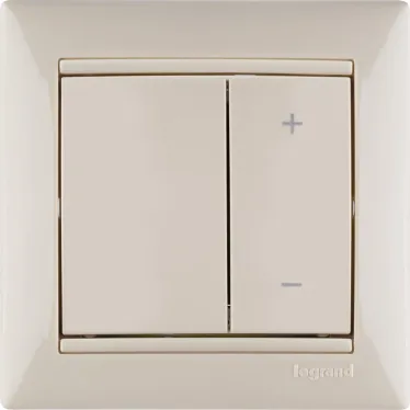 VALENA Светорегулятор 4-кнопочный в рамку слоновая кость 600Вт