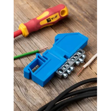 Шина 0 N (6x9мм) 6 отв. цинк синий изолятор на DIN-рейку