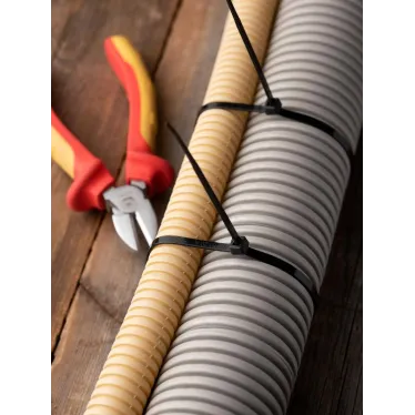 Хомут 4.8х300 черный нейлон (100шт)