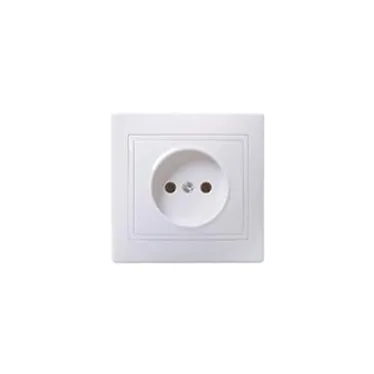 КВАРТА Розетка без заземления без шторок белая в сборе