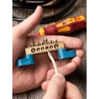 Шина 0 N 8х12мм 6 отверстий латунь 2 синих угловых изолятора PROxima