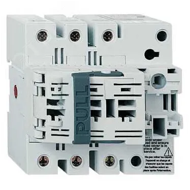 Выключатель-разъединитель с предохранителем 3X32A 10X38
