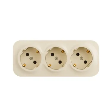 Quteo розетка тройная с заземлением с защитными шторками - 16 A - 250 В IP 20 - Слоновая кость