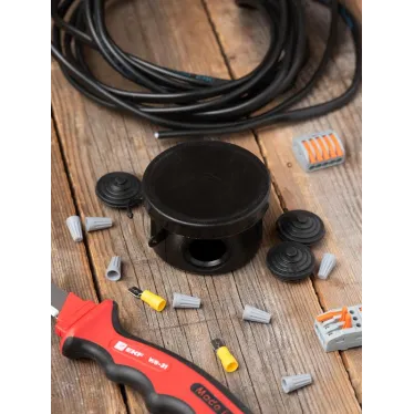 Коробка распаячная КМР-040-038 с крышкой (65х40) 4 мембранных ввода чёрная IP54