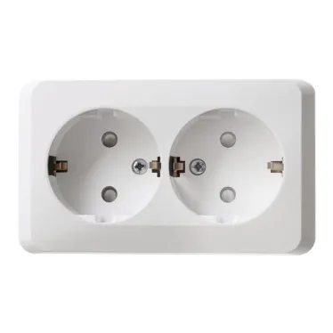 ЭТЮД Розетка двойная наружная с заземлением со шторками белая