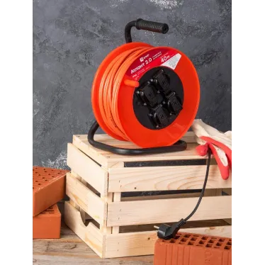 Удлинитель на катушке 'Атлант 2.0' 4 гнезда 40м с заземлением КГ 3x1.5 16А/3.5кВт IP44 PROxima