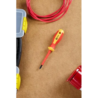 Отвертка Expert PH1x80 мм 1000В