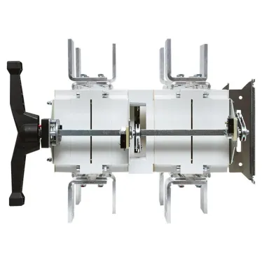 Рубильник-переключатель 2500A 3P c рукояткой управления для прямой установки PowerSwitch