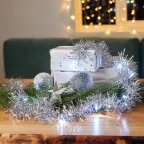 Гирлянда светодиодная Мишура серебряная 10 LED 1,5 м, прозрачный ПВХ, белый свет свечения, 2 х АА (батарейки не в комплекте) | 304-011 | NEON-NIGHT