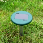 Ультразвуковой отпугиватель змей на солнечной батарее с подсветкой | 71-0027 | REXANT