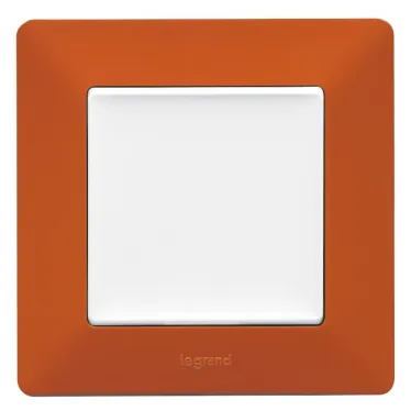 Valena LIFE Лицевая панель для выключателей одноклавишных Белая