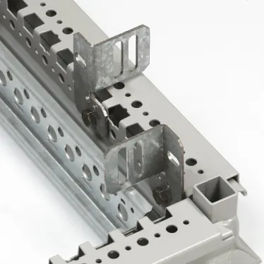 Крепление для вертикальных стоек