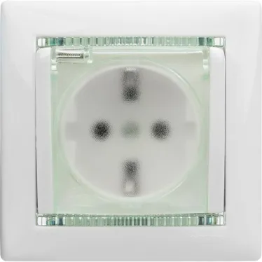 VALENA Розетка с заземлением с крышкой со шторками белая