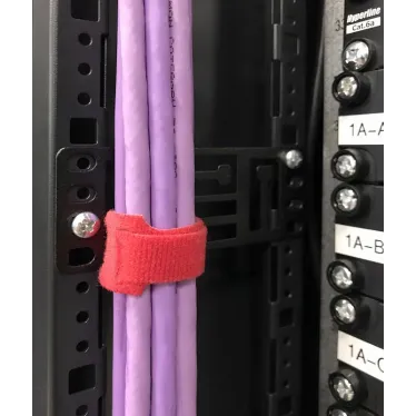 Кронштейн 2U. Т-пазы + крепеж типа ''монетка''. цвет черный RA