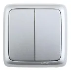 Выключатель двухклавишный наружный с изоляционной пластиной серебро 16А