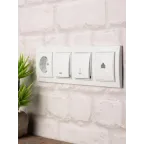 Рамка Минск 4-местная горизонтальная белая