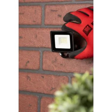 Прожектор светодиодный СДО-3001 10Вт 6500К IP65 Basic