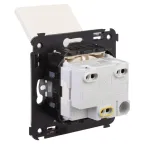 Avanti Розетка с крышкой в стену, 2P+E, ''Ванильная дымка''