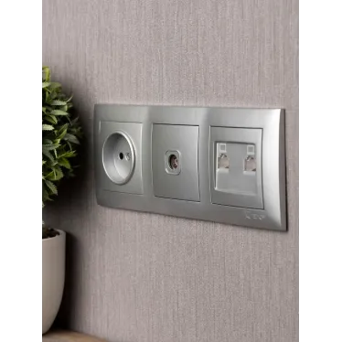 Валенсия Рамка 3-местная сталь