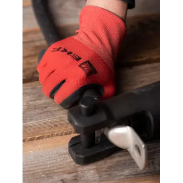 Перчатки PROFI нейлоновые с рельефным латексом