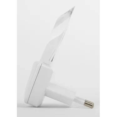 Ночник - светильник светодиодный в розетку с датчиком освещенности белый NN-618-LS-W ЭРА