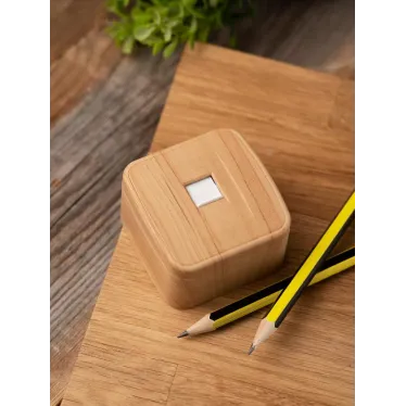 Розетка RJ-45 1-местная ОП Минск 1А 120В светлое дерево