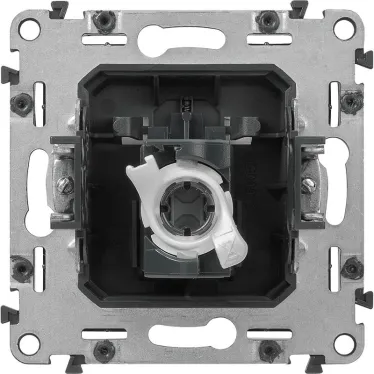 Valena IN MATIC Розетка информационная RJ45 категория 5е UTP