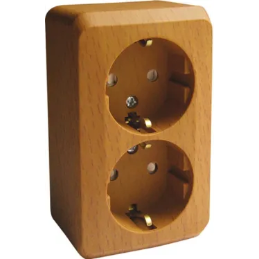 ЭТЮД Розетка двойная наружная с заземлением со шторками Бук