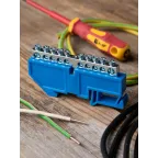 Шина нулевая PE 63.8 (DIN изолятор)