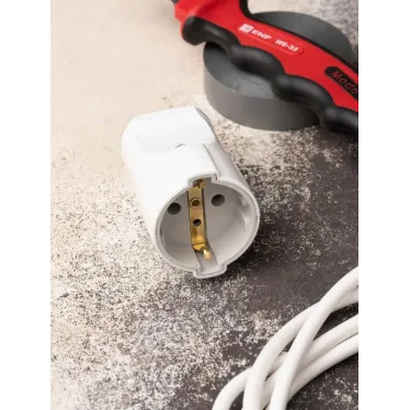 Штепсельное гнездо с заземлением белое 16А 250 В Proxima