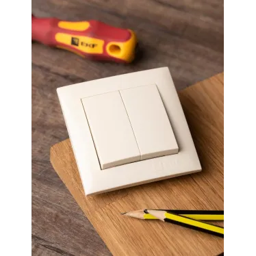 Валенсия выключатель 2-кл. 10А кремовый