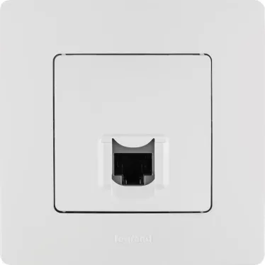 ETIKA Розетка компьютерная RJ45 категория 5 UTP белая