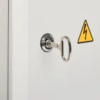 Щит распределительный навесной ЩРн-36з с замком IP54