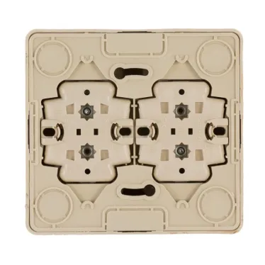 ЭТЮД Розетка четырехместная наружная с заземлением со шторками 16А 250B сосна