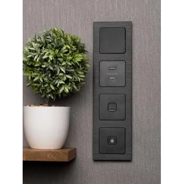 Стокгольм Рамка 4-местная металлическая черная