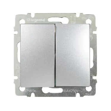 VALENA Выключатель двухклавишный в рамку алюминий