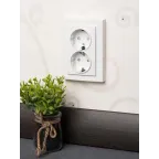 Розетка Минск 2-местная СП с заземлением 16А белая защитные шторки