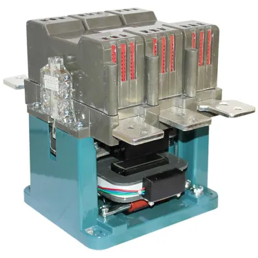 Пускатель электромагнитный ПМ12-630100 УХЛ4 В, 220В/50Гц, 4з+2р, 630А, нереверсивный, без реле, IP00